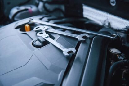 Auto visuaalset välimust (keret, võimalikke kahjustusi) Kõiki tulesid ja valgussignaale Veermikku ja vedrustust Pidurisüsteemi