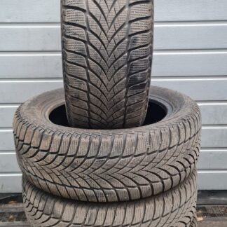 Goodyear Ultragrip Ice2 225/55 R17