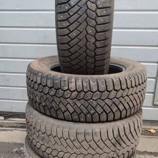 Gislaved Nord Frost200 215/60 R16